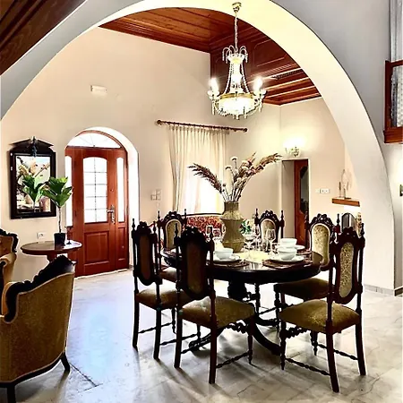 Villa Eleni's Traditional House